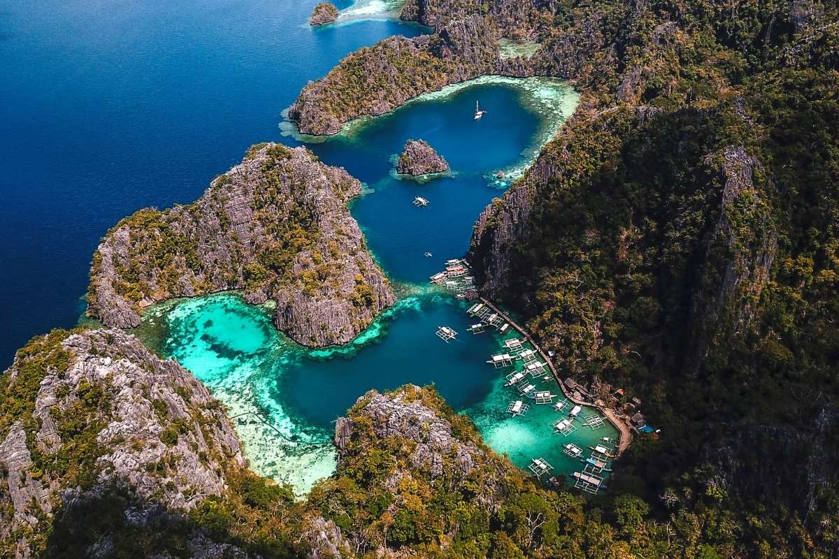 Coron, Palawan. Flights from Boracay to Coron.