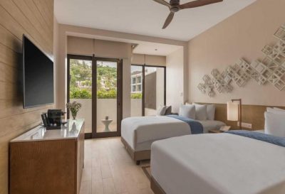 Deluxe Room Crimson Resort boracaybeach.guide