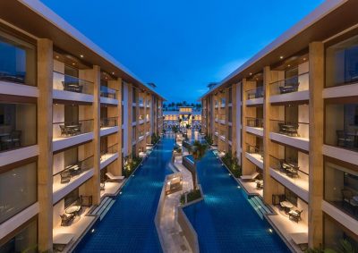 Henann Crystal Sands Pool Night boracaybeach.guide