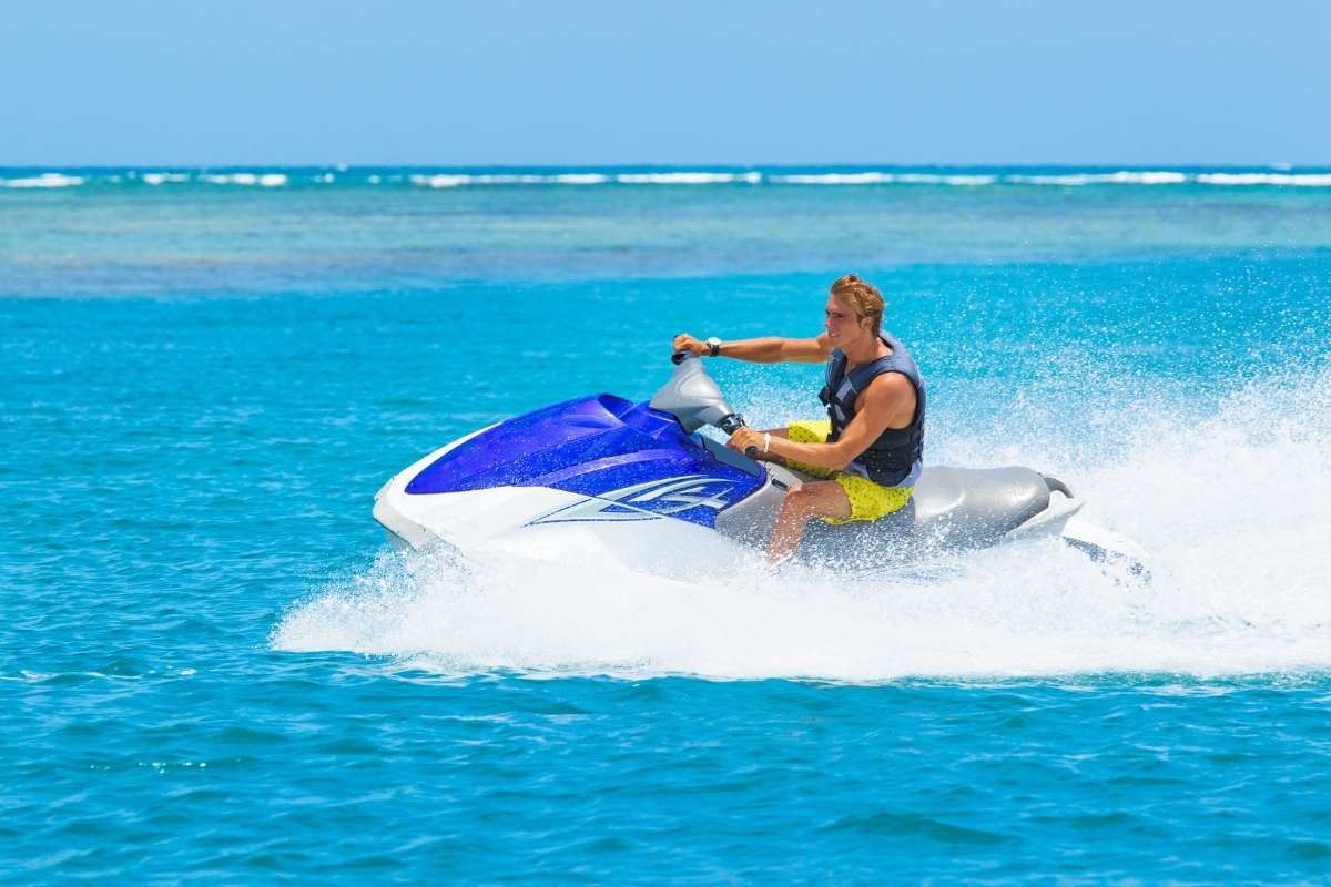 Discover Jet Skiing Experience in Boracay Island