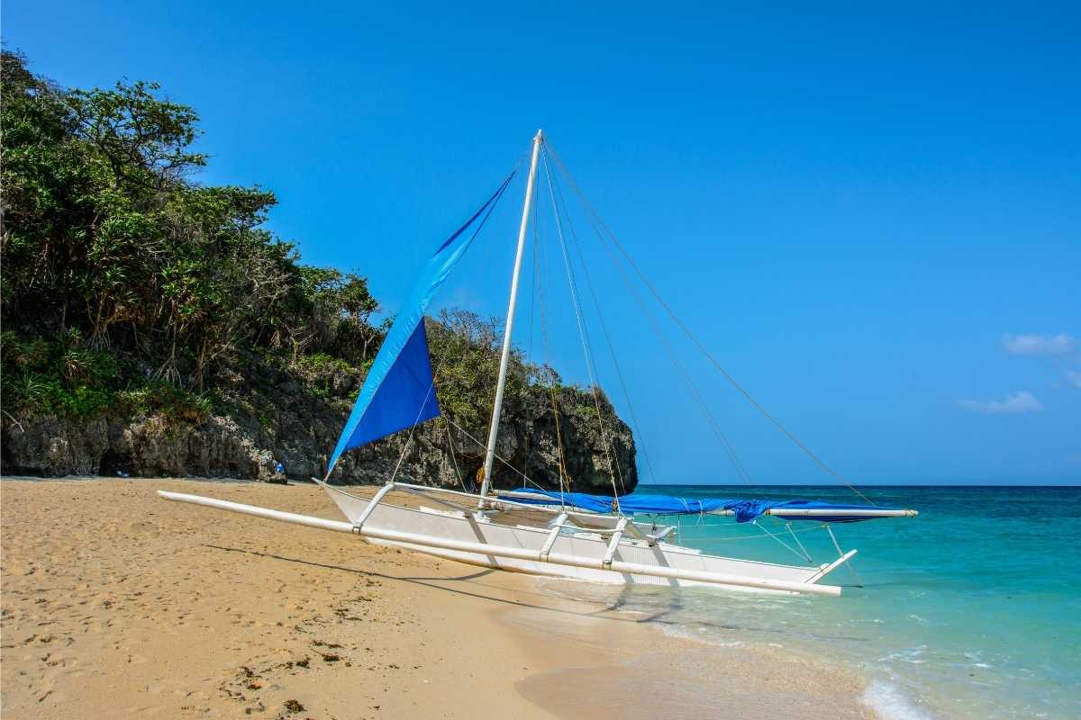 Tours and Things To Do On Boracay Island